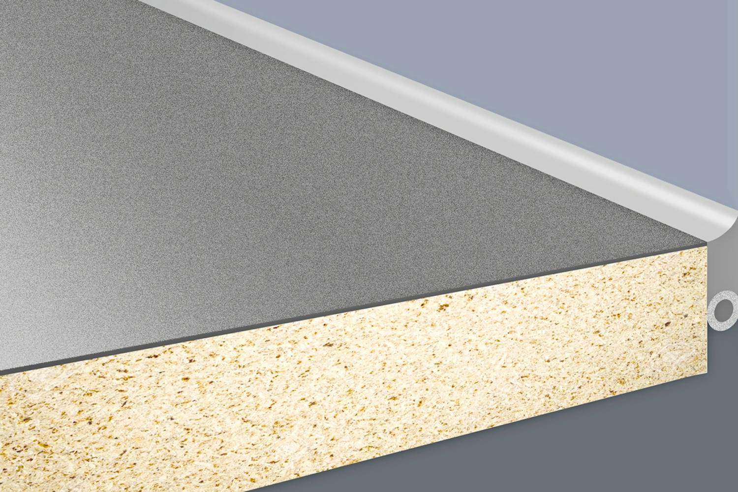 Fuge mellom benk og vegg